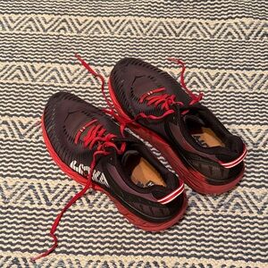Hoka Men's Arahi 2 Running Shoes
